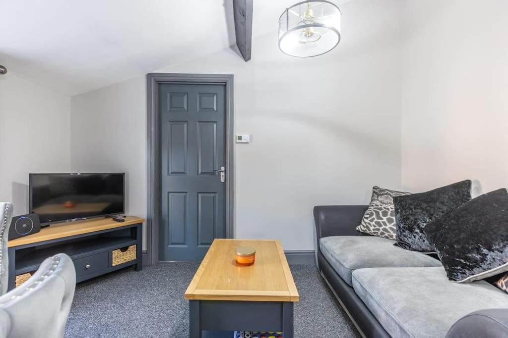 Rugby Coach House, Central Location, 5 Star Rating المظهر الخارجي الصورة